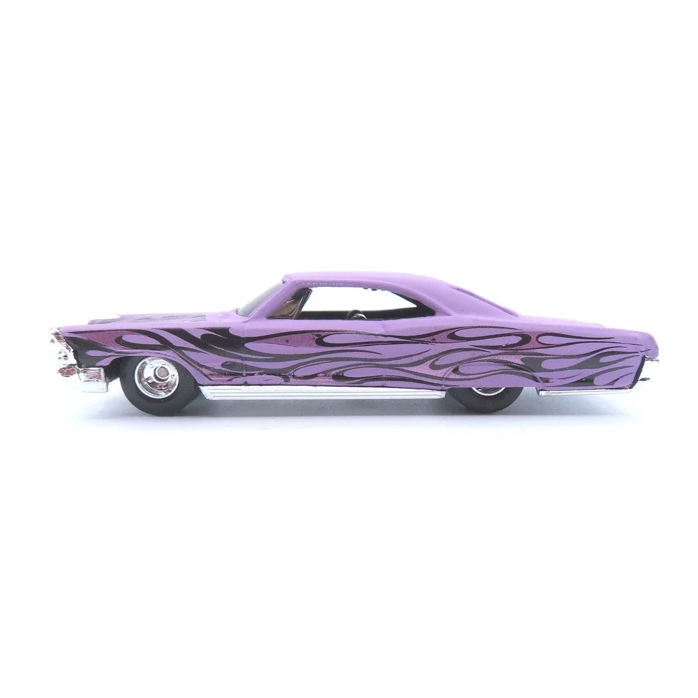Hot Wheels 2004 Treasure Hunt 65 Bonneville Purple Matte Flames Real Riders 1:64